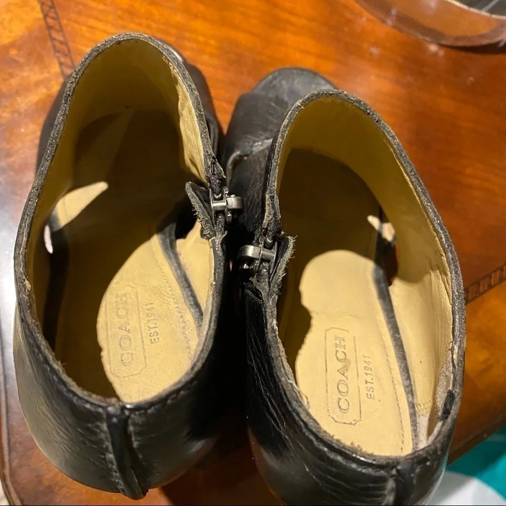 Coach black leather wedge jaelyn sandal size 6.5